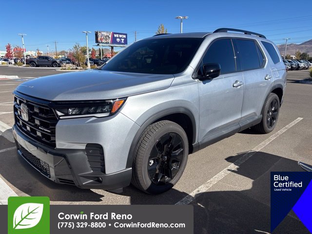 Used 2026 Honda Pilot Black Edition image 3