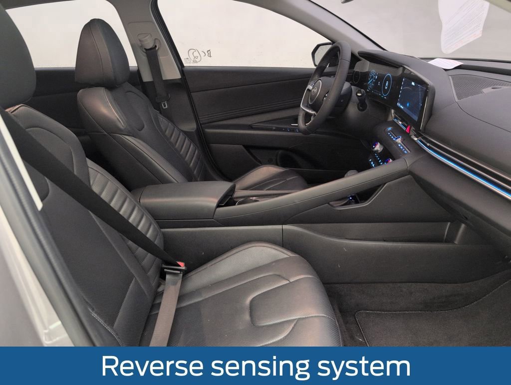 Used 2024 Hyundai Elantra Limited image 19