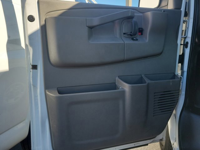 Used 2021 GMC Savana 2500 w/ Driver Convenience Package image 17
