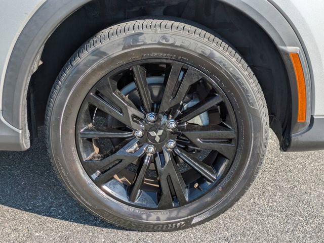 Used 2024 Mitsubishi Eclipse Cross LE AWD/4WD image 11