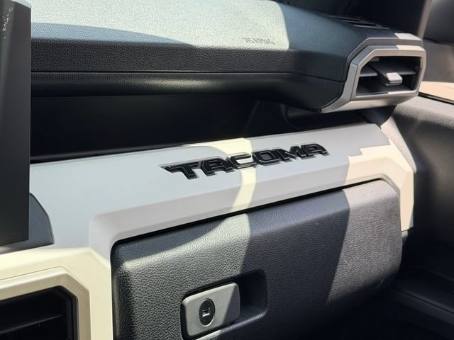 Used 2024 Toyota Tacoma TRD Off-Road AWD/4WD image 19