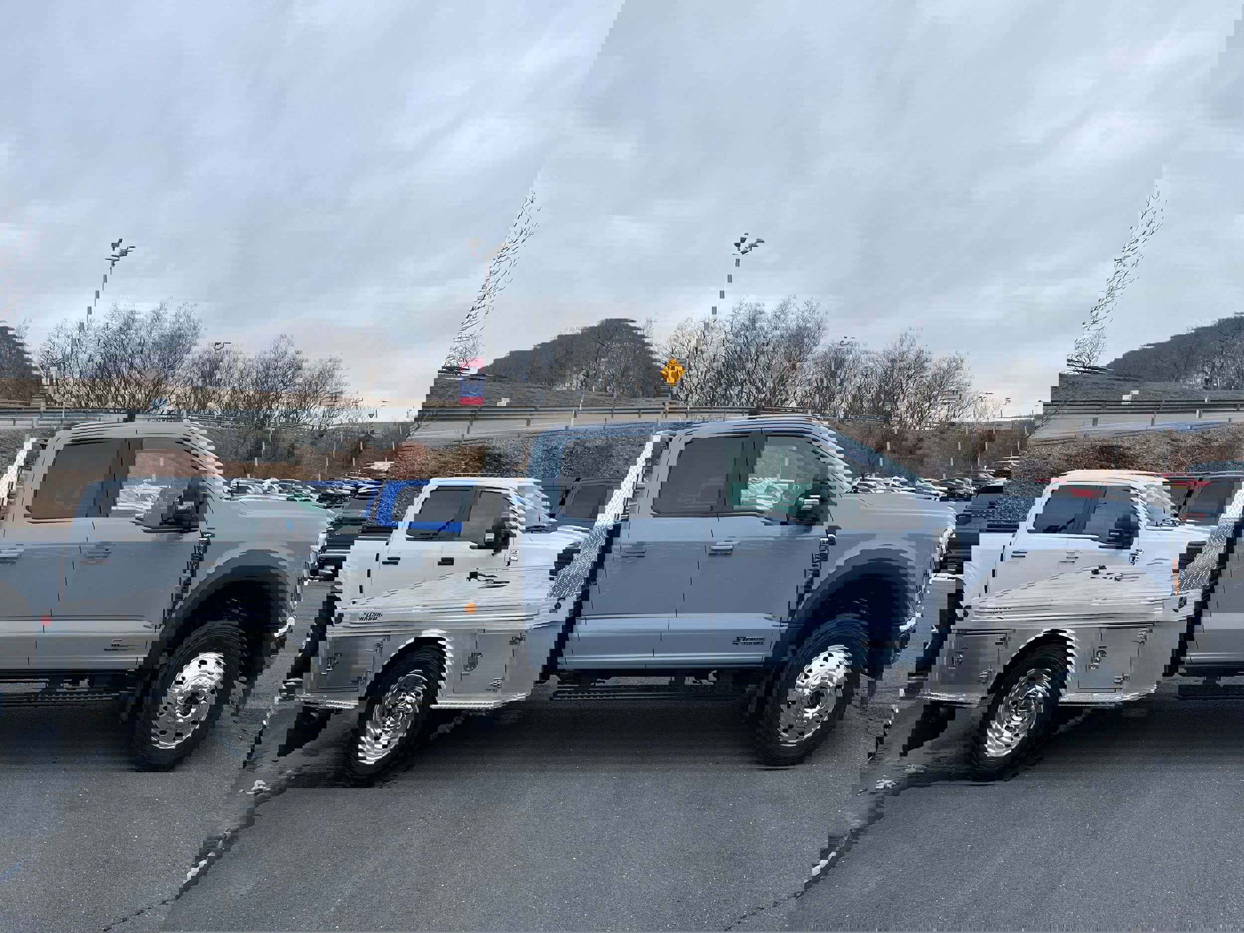 Certified 2025 Ford F550 Lariat image 6