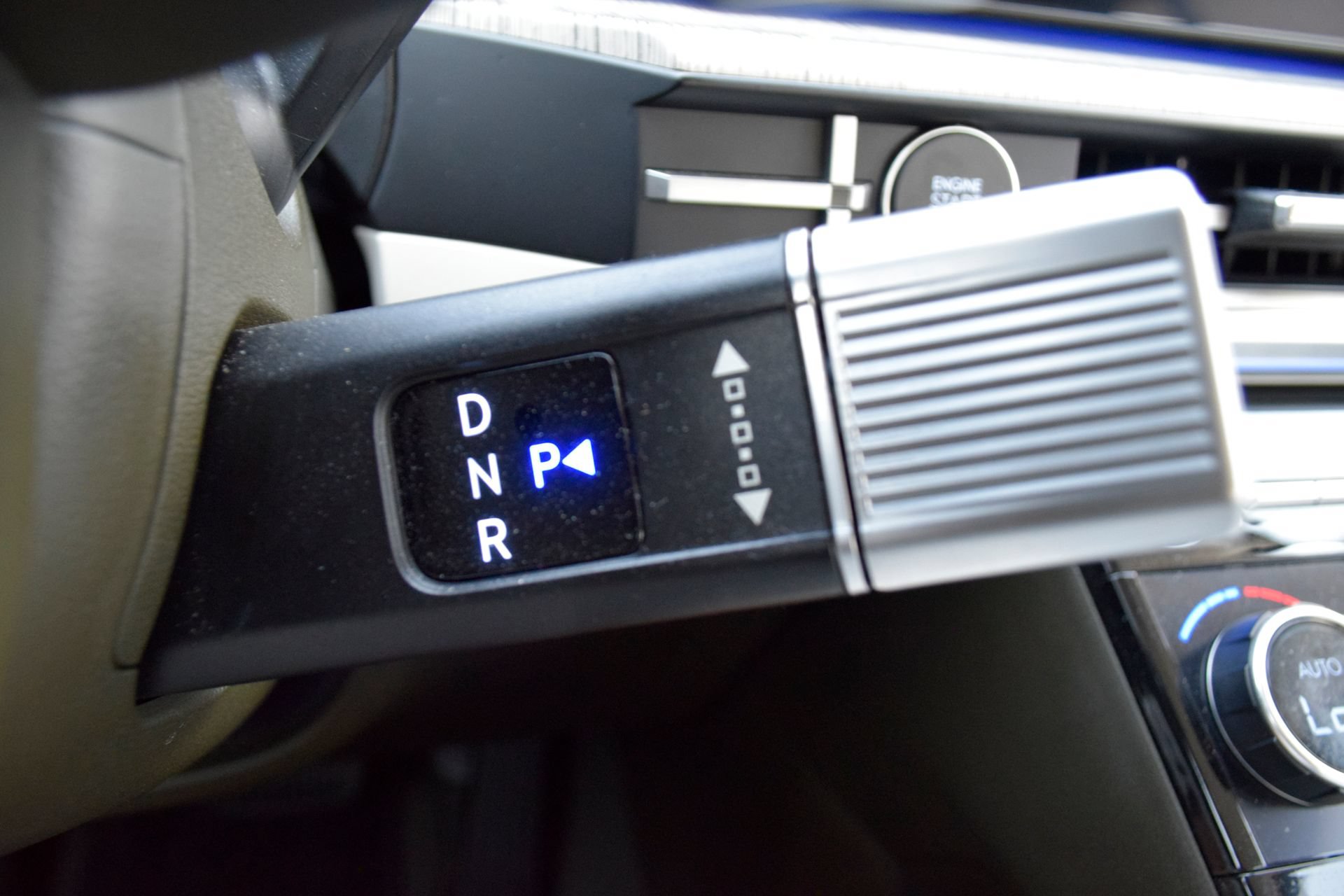 Used 2024 Hyundai Santa Fe Calligraphy FWD image 12