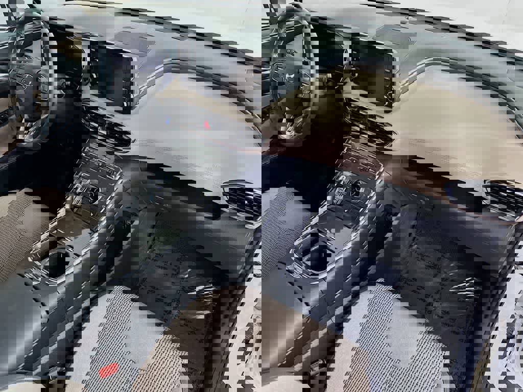 Used 2021 Hyundai Santa Fe SEL w/ Convenience Package image 32