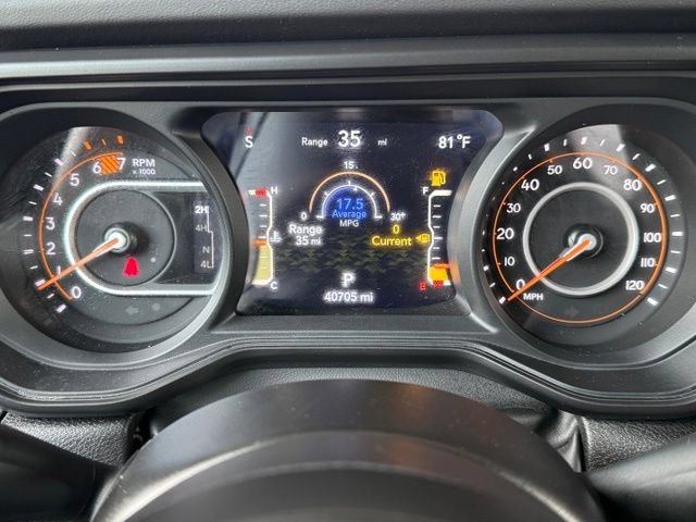 Used 2025 Jeep Wrangler Unlimited Rubicon AWD/4WD image 34