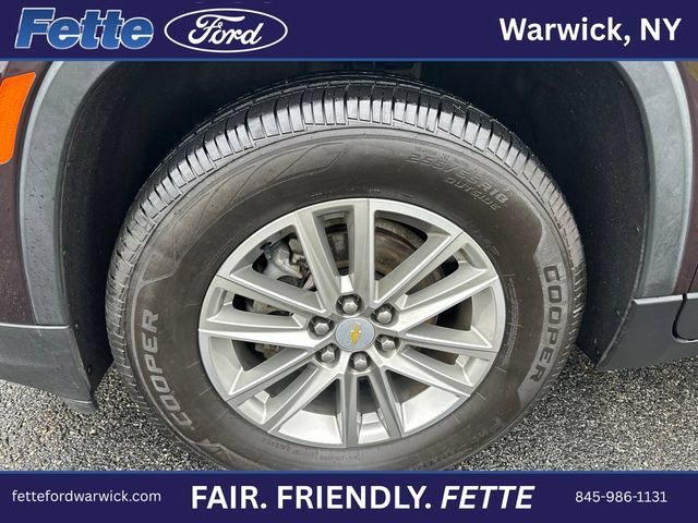 Used 2022 Chevrolet Traverse LT AWD/4WD image 2
