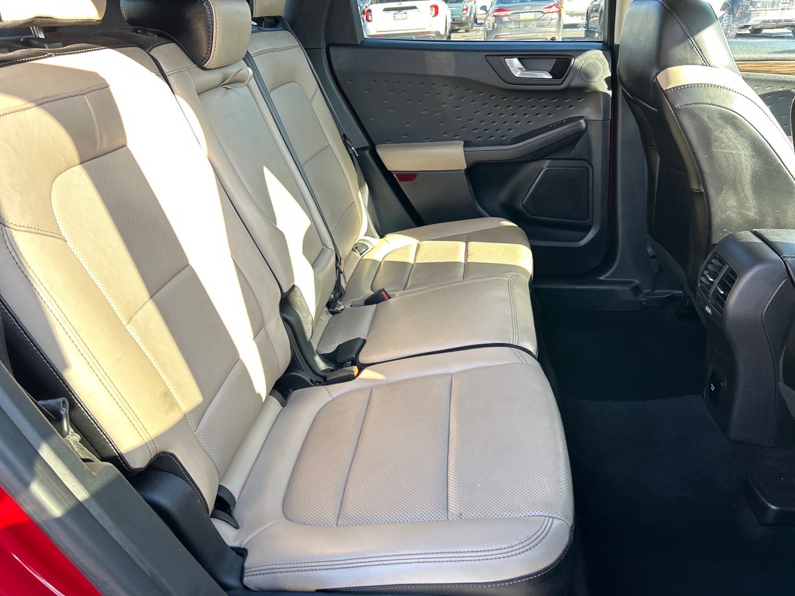 Certified 2020 Ford Escape Titanium image 21