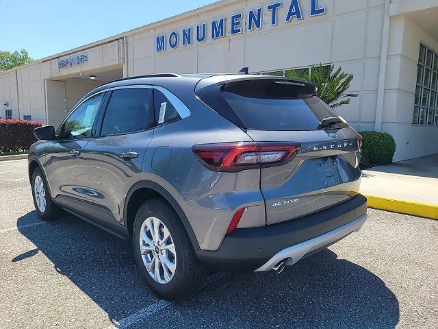 Certified 2024 Ford Escape Active w/ Tech Pack #2 image 4