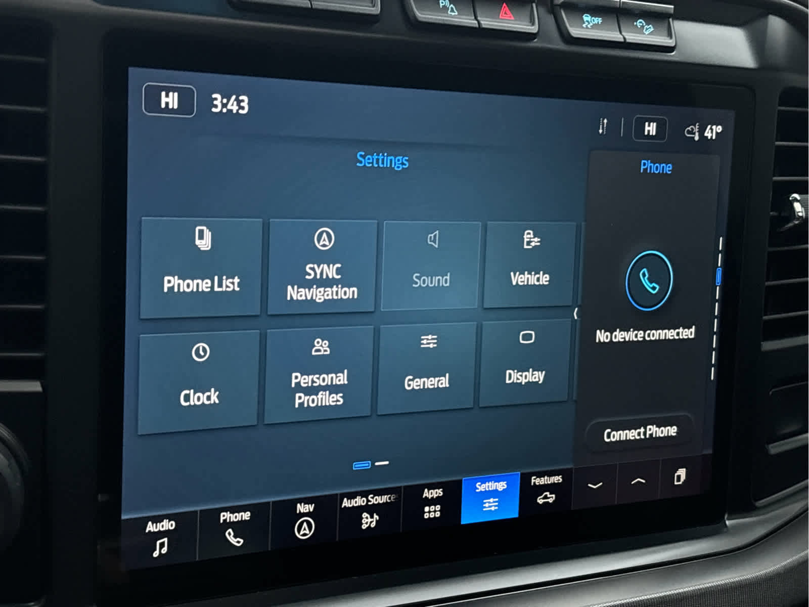 Certified 2024 Ford F350 Platinum w/ FX4 Off-Road Package image 21