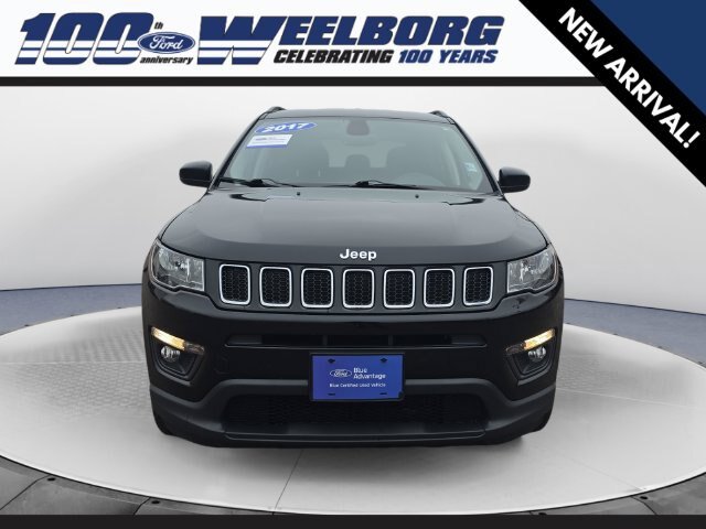 Used 2017 Jeep Compass Latitude w/ Popular Equipment Group AWD/4WD image 8