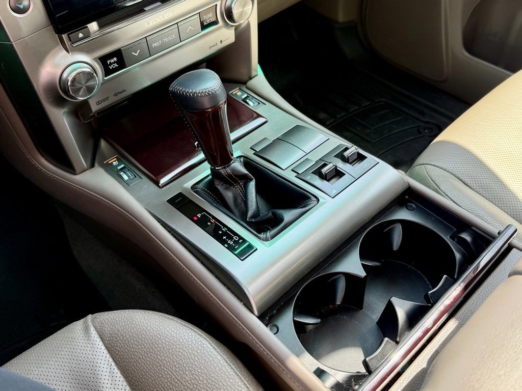 Used 2019 Lexus GX 460 460 image 30