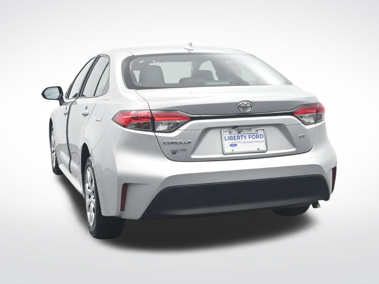 Used 2024 Toyota Corolla LE FWD image 9