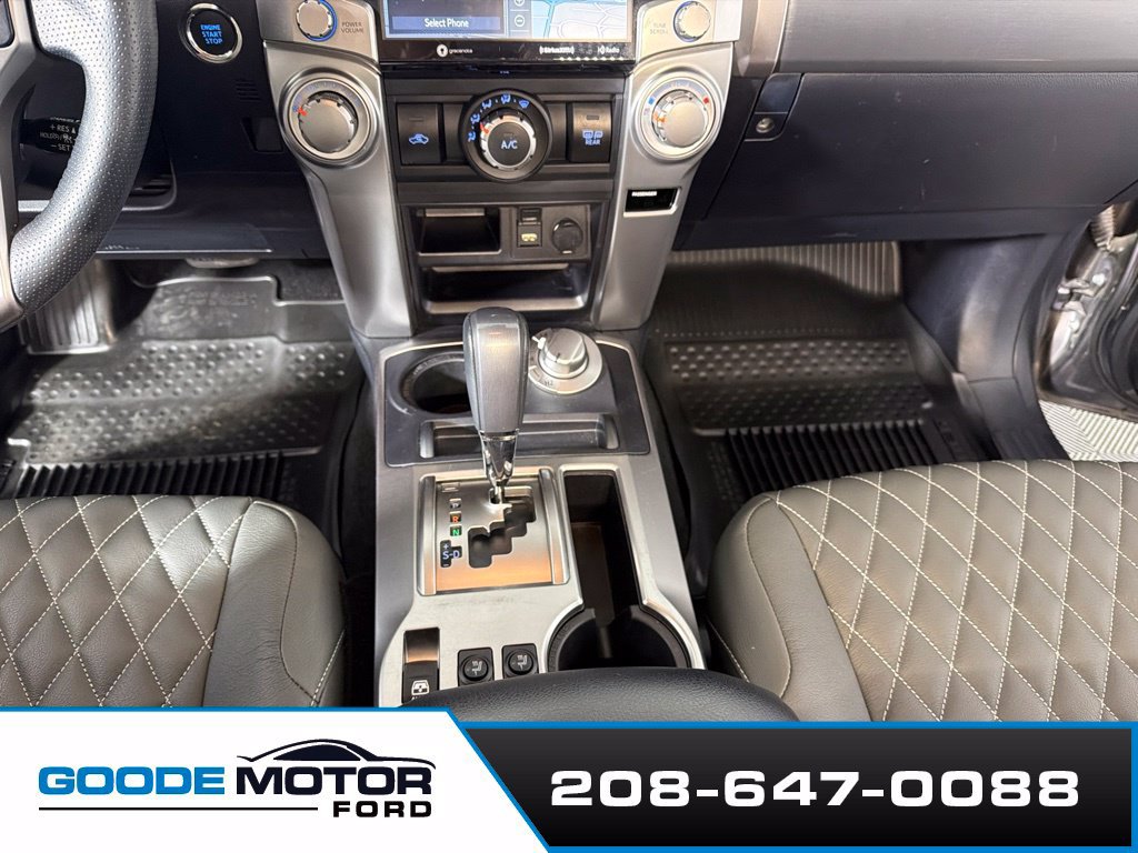 Used 2023 Toyota 4Runner SR5 AWD/4WD image 17