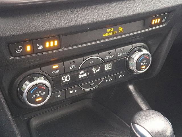 Used 2017 MAZDA MAZDA3 Grand Touring image 16