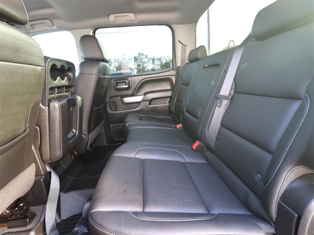 Used 2018 Chevrolet Silverado 1500 LT w/ All Star Edition image 12