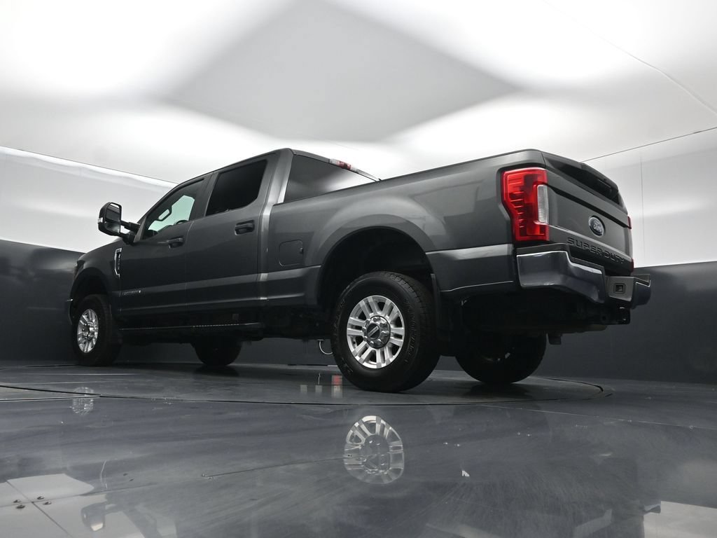 Certified 2019 Ford F250 XL w/ STX Appearance Package AWD/4WD image 45