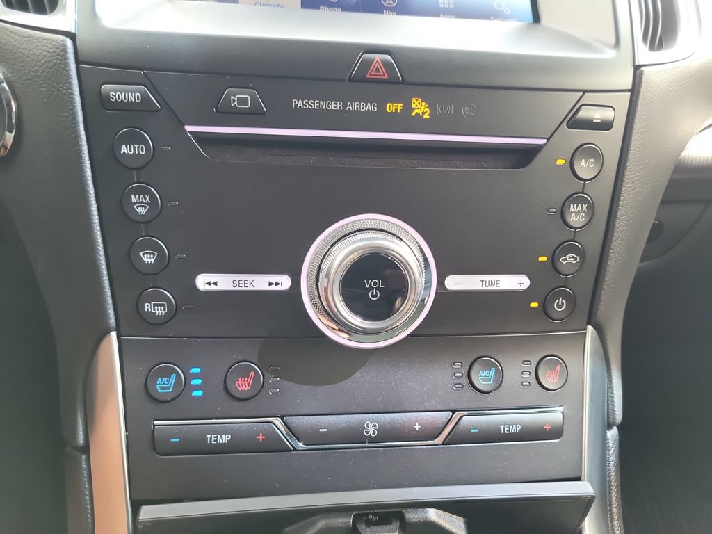 Certified 2019 Ford Edge Titanium w/ Equipment Group 301A FWD image 26