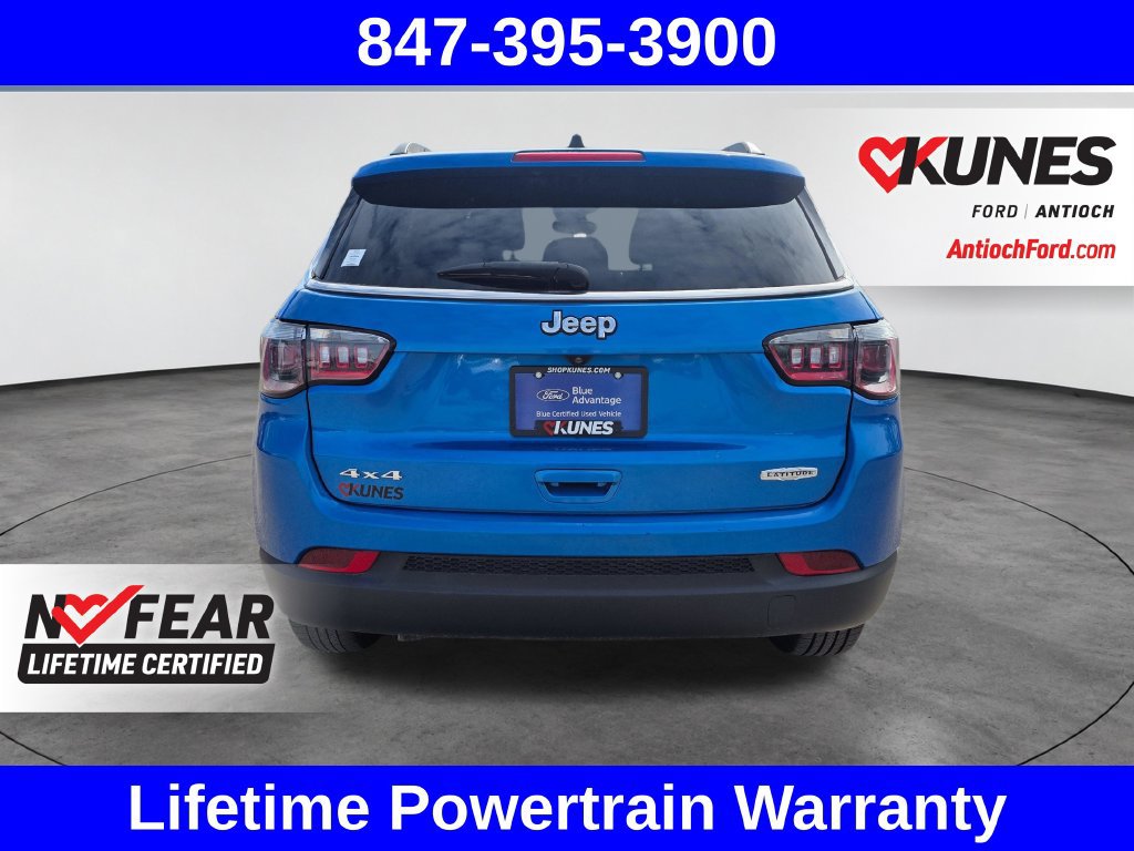 Used 2024 Jeep Compass Latitude AWD/4WD image 8