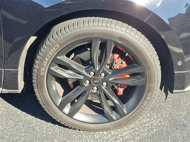 Certified 2020 Ford Edge ST w/ Equipment Group 401A image 7