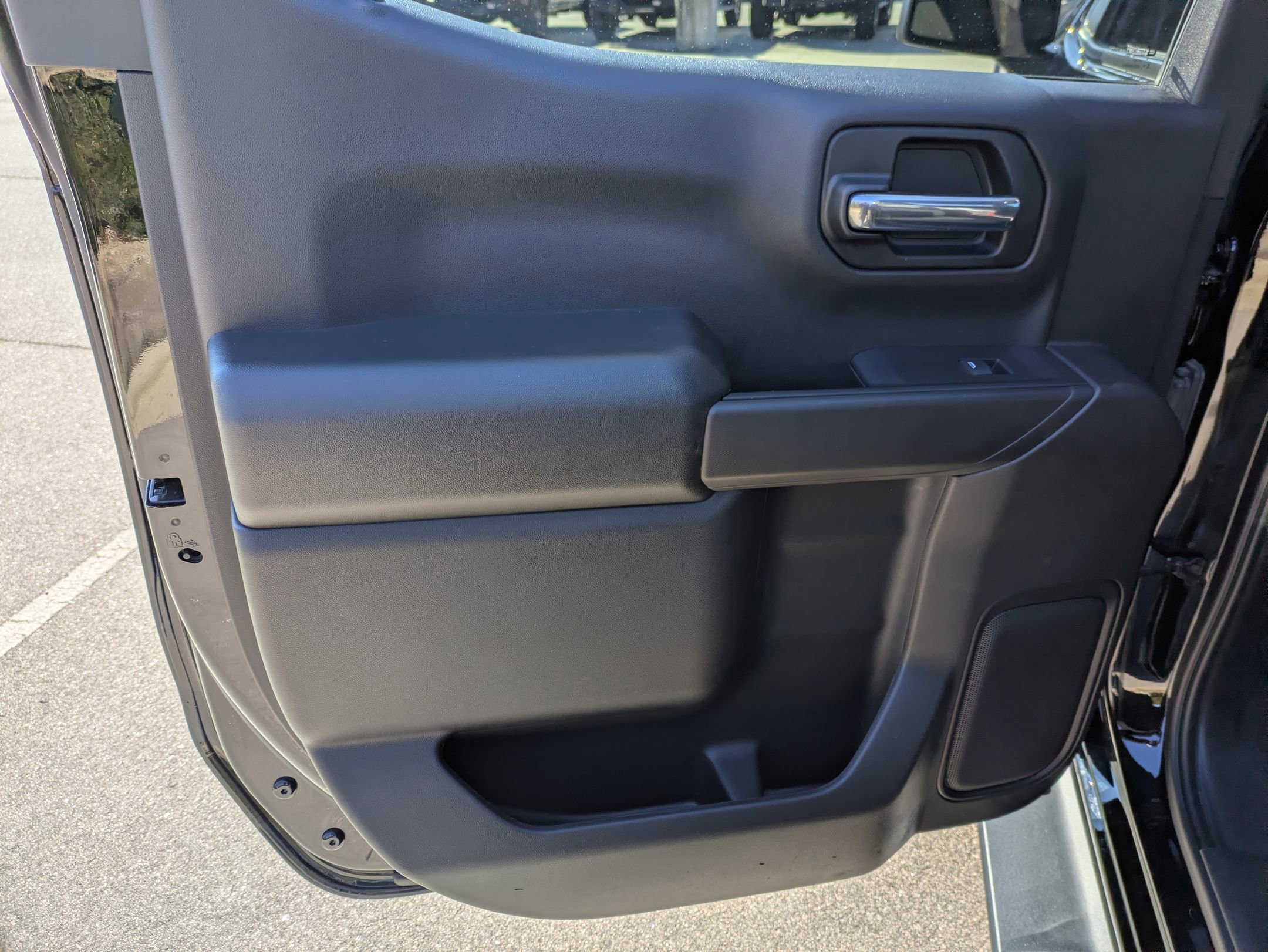 Used 2024 Chevrolet Silverado 1500 Custom image 27