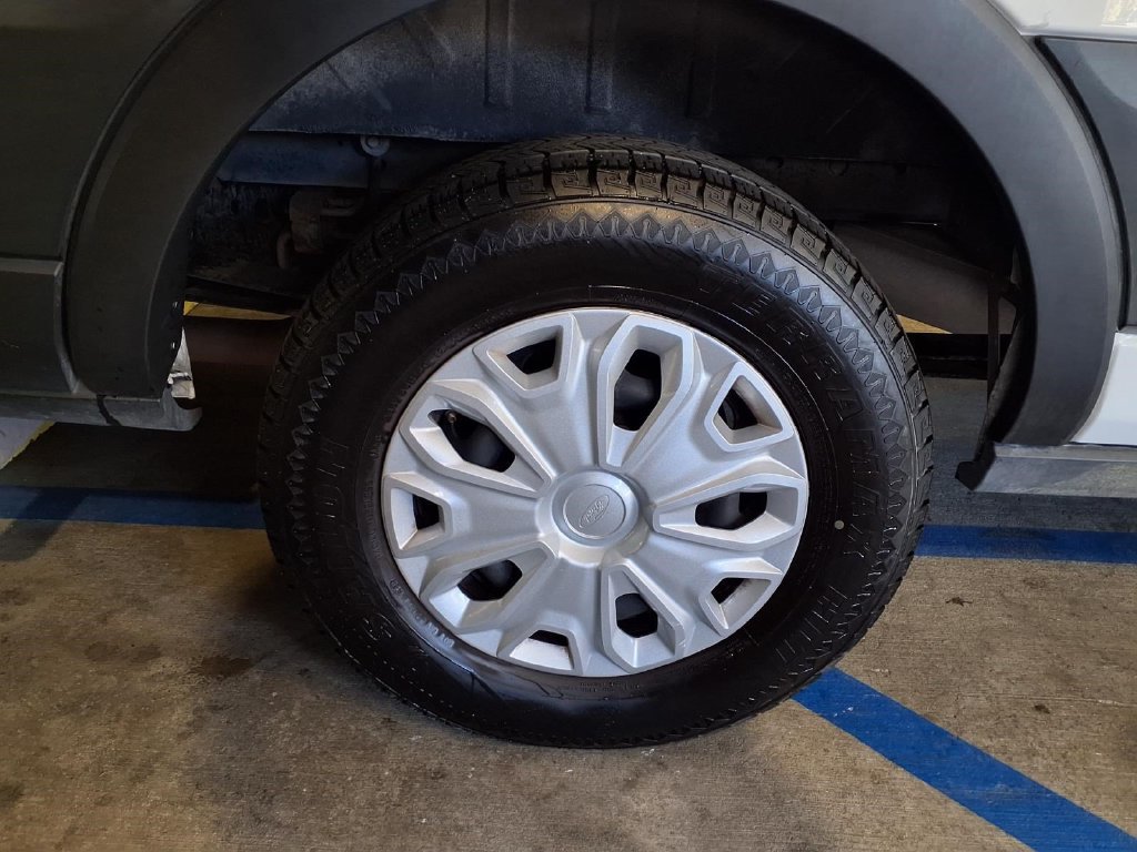 Certified 2023 Ford Transit 350 XLT RWD image 22