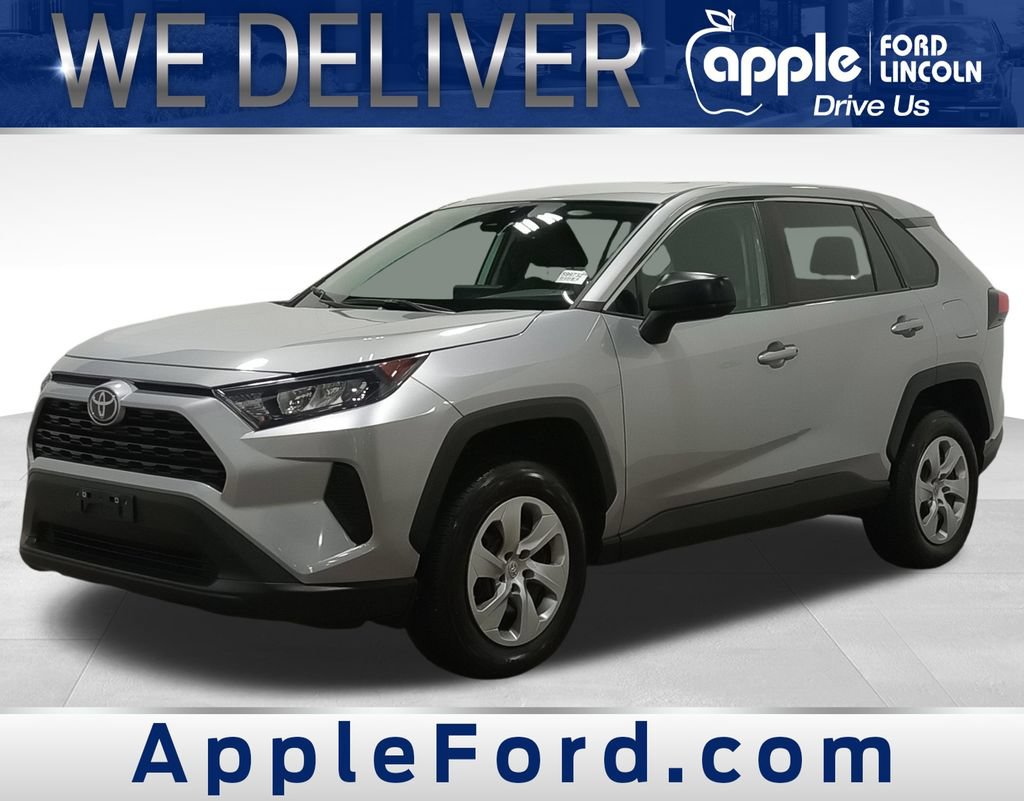 Used 2022 Toyota RAV4 LE FWD image 8