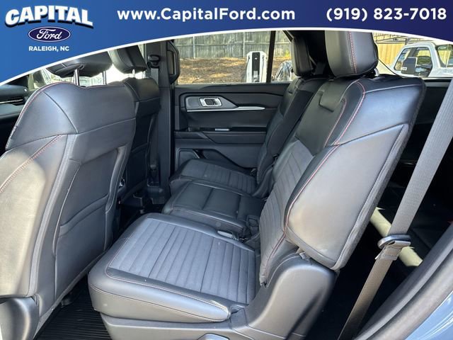 Certified 2025 Ford Explorer ST-Line w/ Premium Package image 16