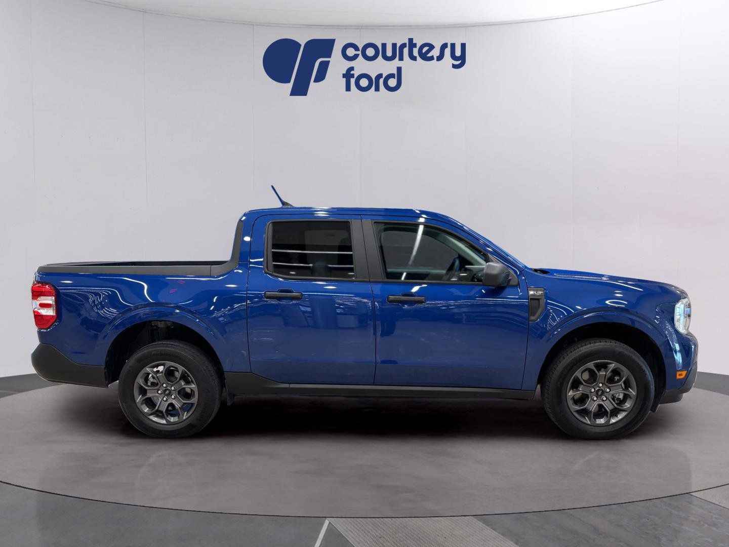 Certified 2024 Ford Maverick XLT image 6