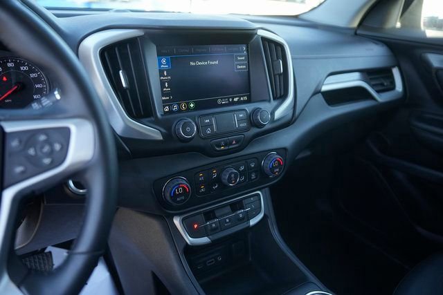 Used 2023 GMC Terrain SLT w/ Tech Package image 26