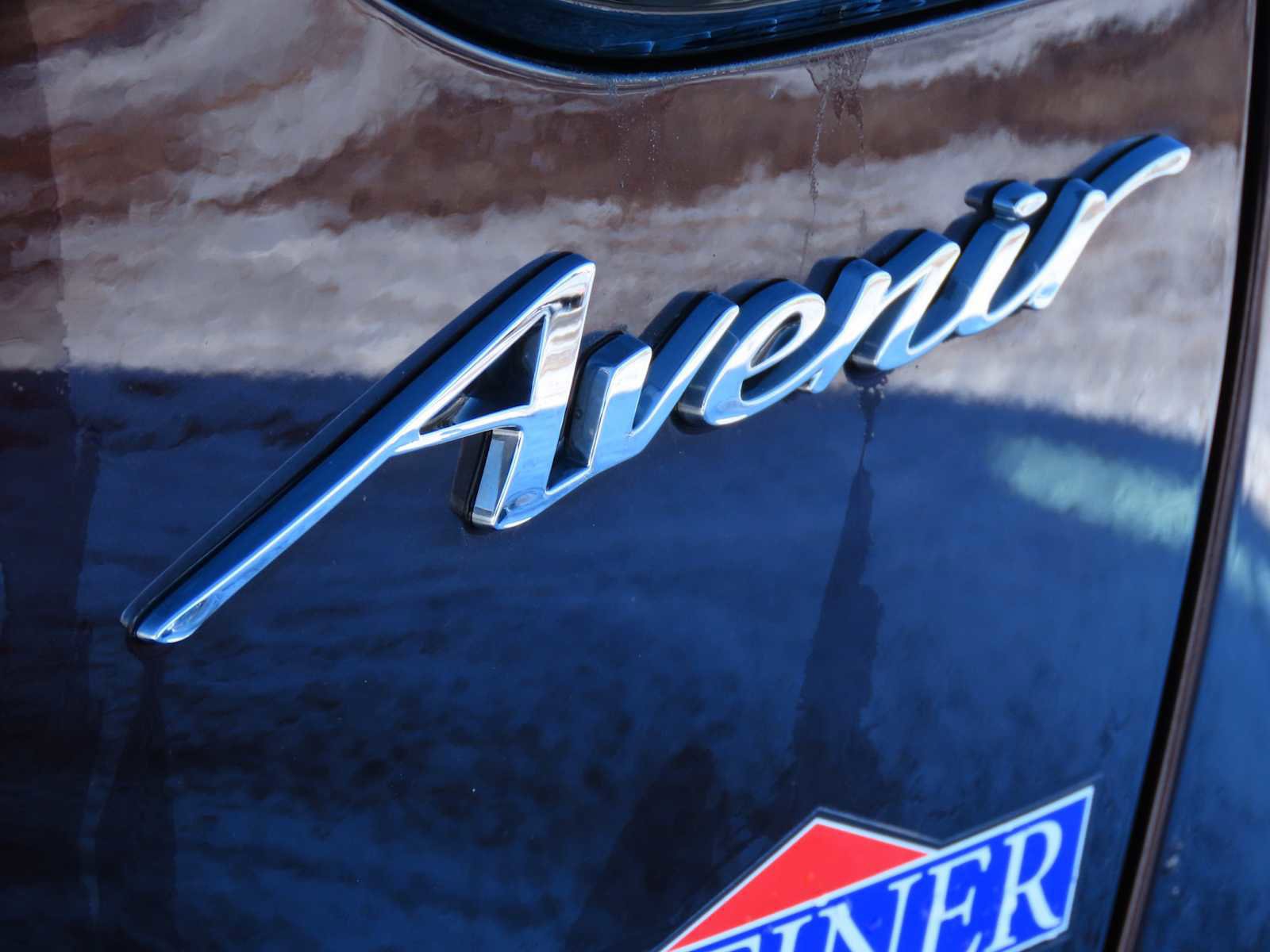 Used 2023 Buick Envision Avenir image 14