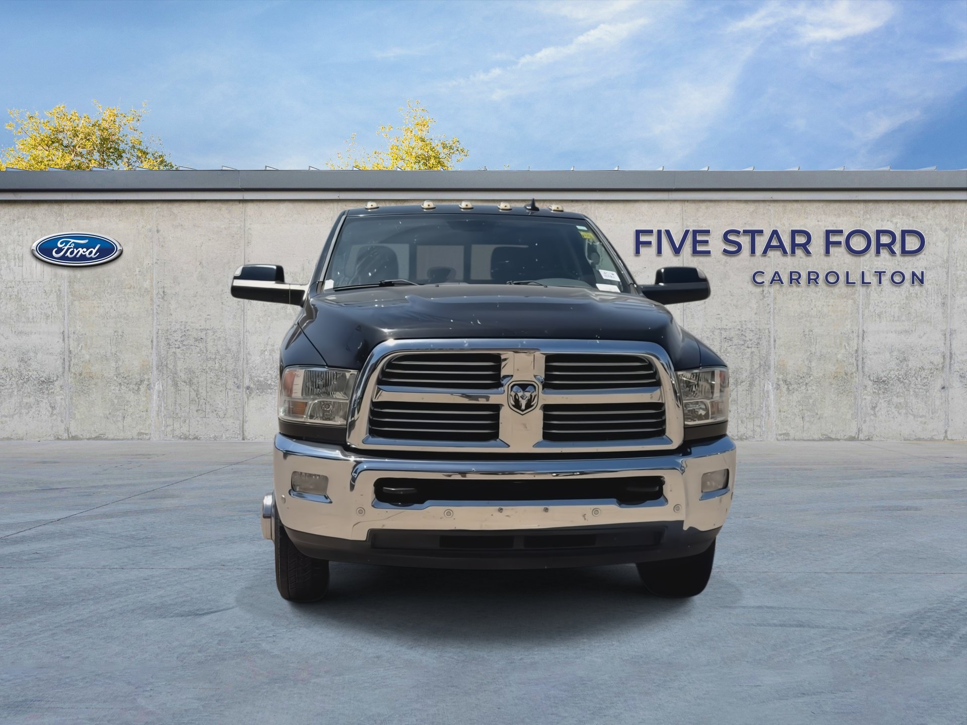 Used 2017 RAM 3500 Big Horn AWD/4WD image 3