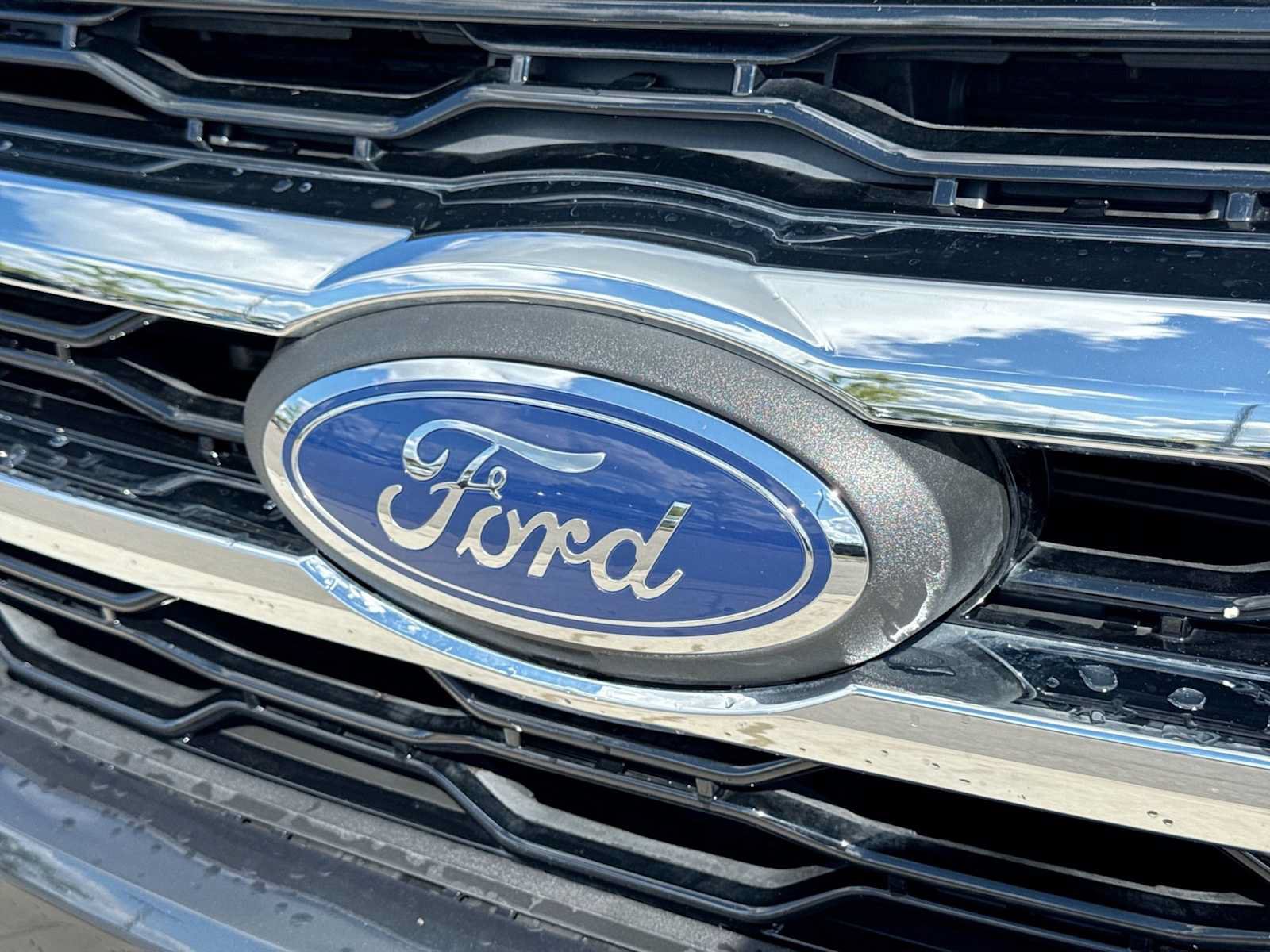 Certified 2022 Ford Expedition Max Limited RWD image 6