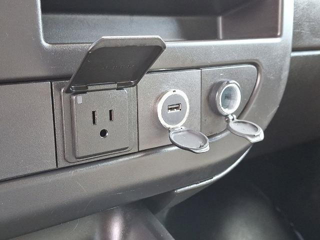 Used 2021 Chevrolet Express 2500 w/ Communications Package RWD image 26