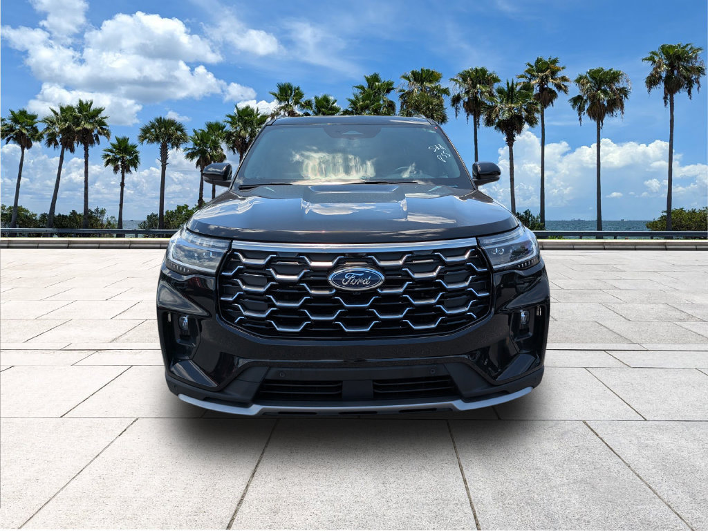 Certified 2026 Ford Explorer Platinum RWD image 2