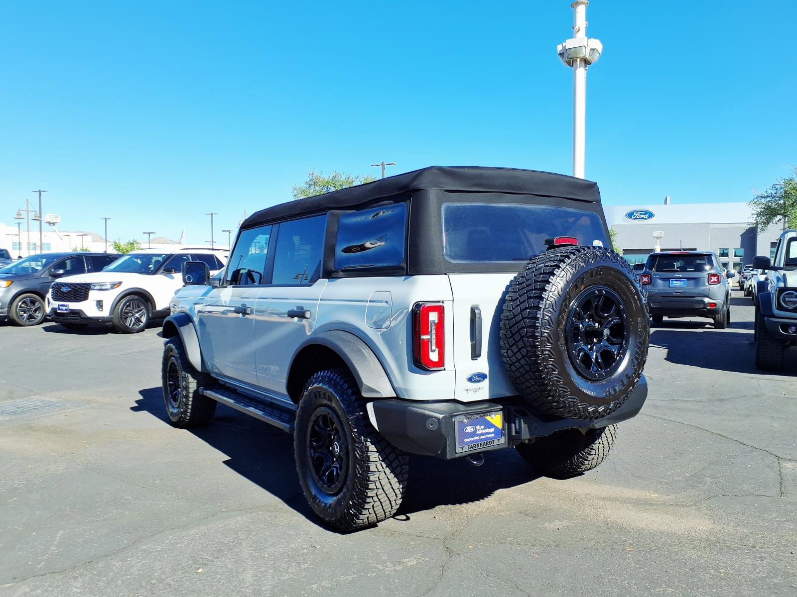 Certified 2023 Ford Bronco Wildtrak AWD/4WD image 4