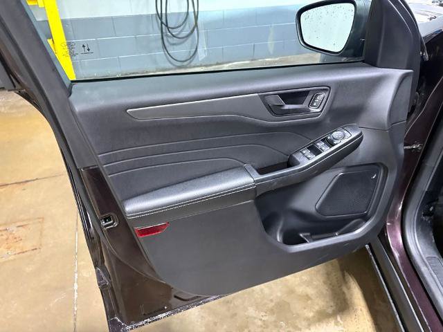 Certified 2023 Ford Escape Active image 20