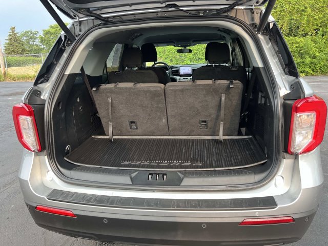 Certified 2024 Ford Explorer XLT AWD/4WD image 11