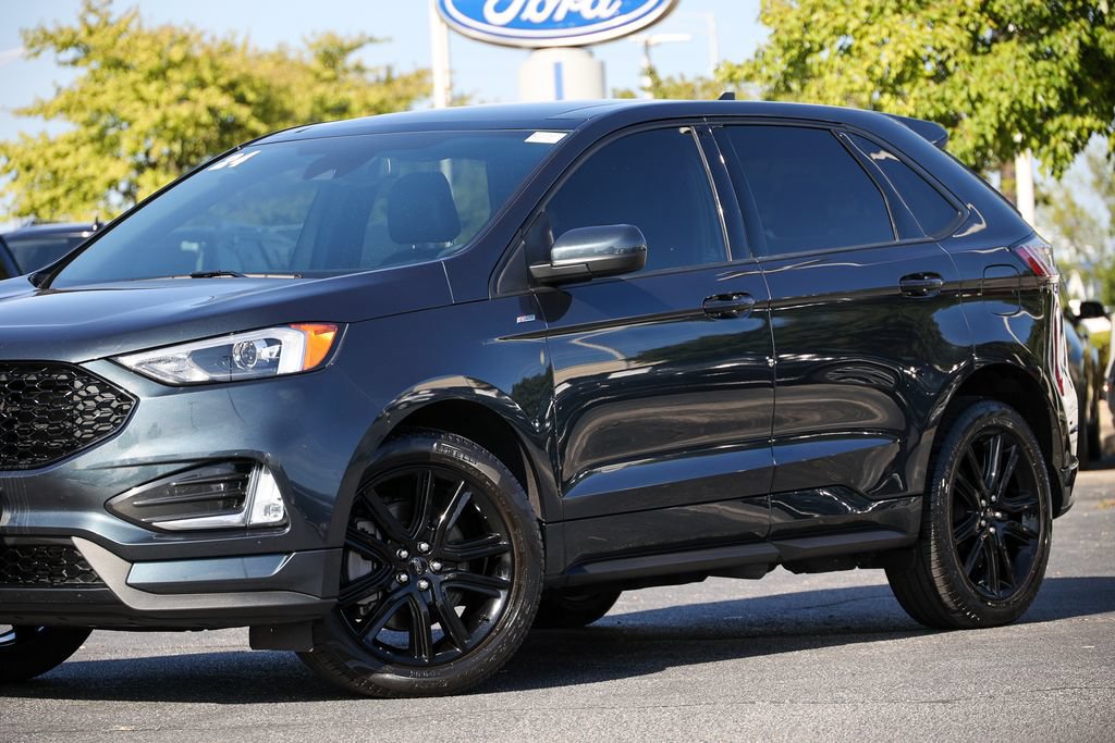 Certified 2024 Ford Edge ST-Line w/ Class II Trailer Tow Package AWD/4WD image 19