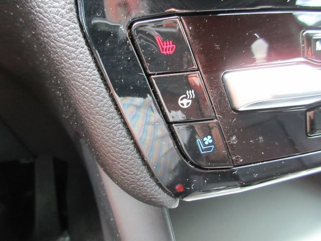 Certified 2023 Ford Explorer ST w/ Equipment Group 401A AWD/4WD image 23