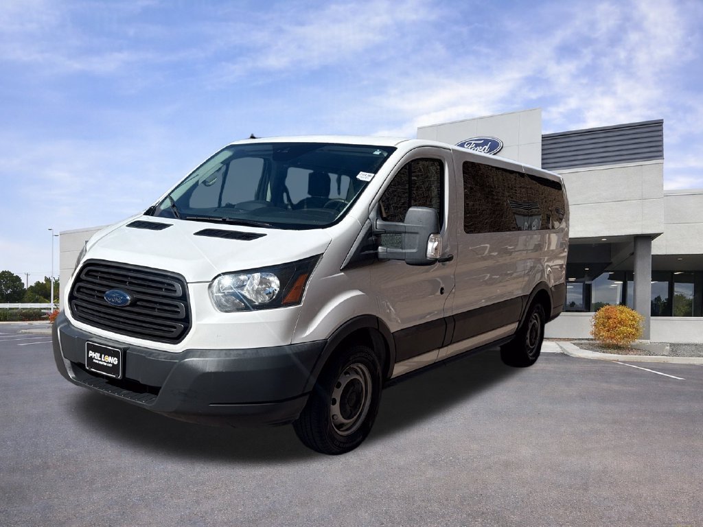 Certified 2018 Ford Transit 150 XL RWD image 4