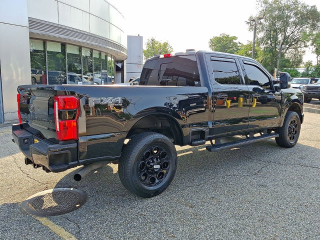 Certified 2024 Ford F250 Lariat w/ Lariat Ultimate Package AWD/4WD image 8
