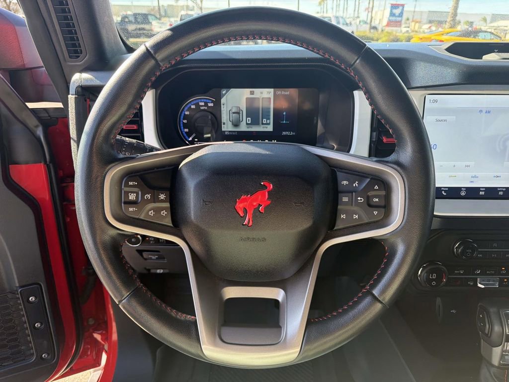 Certified 2024 Ford Bronco Heritage Edition image 9