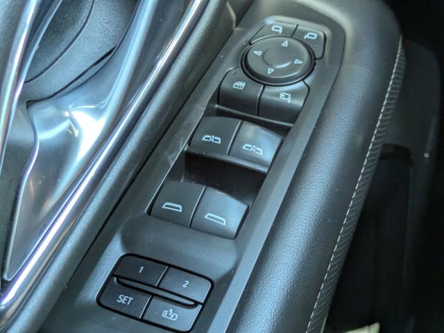 Used 2022 GMC Yukon SLT w/ SLT Luxury Package RWD image 23