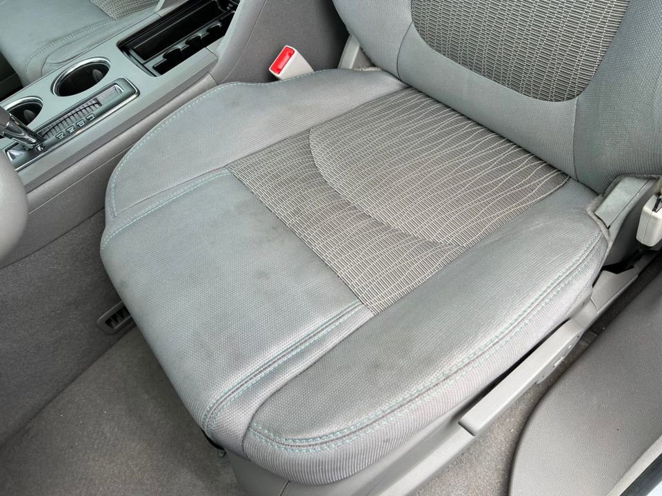 Used 2017 Chevrolet Traverse LS FWD image 10