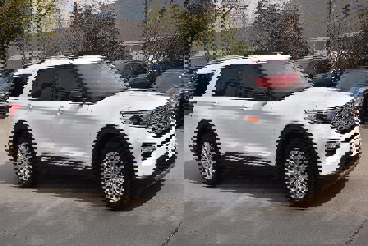 Certified 2023 Ford Explorer Limited w/ Limited Technology Package image 12