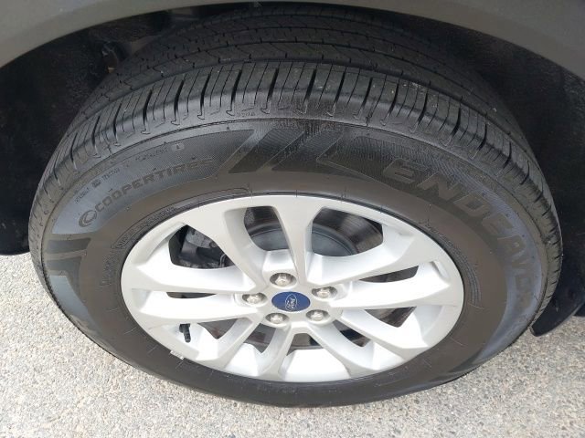 Certified 2021 Ford Escape SE w/ Convenience Package image 12