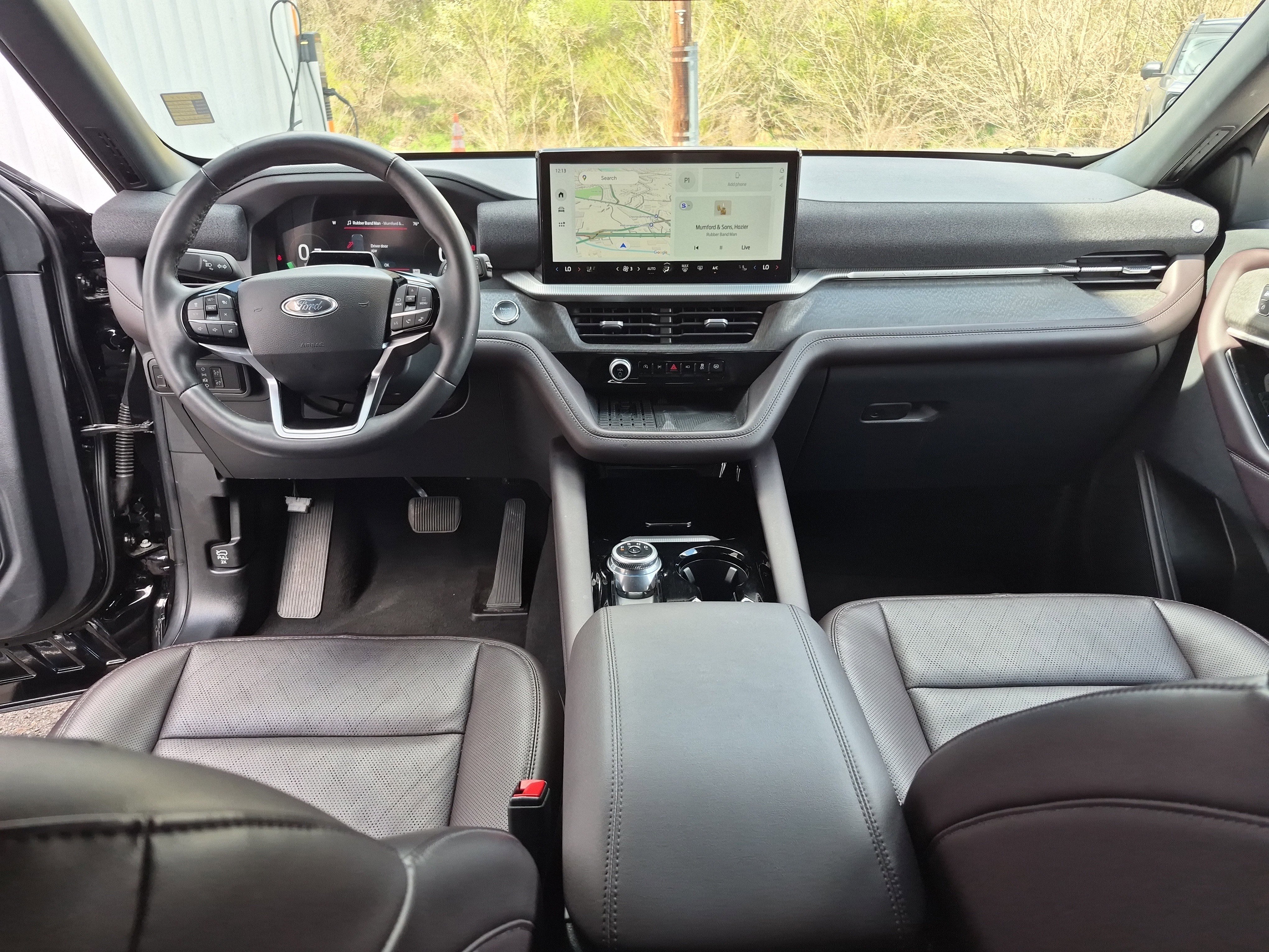 Certified 2025 Ford Explorer Platinum image 21