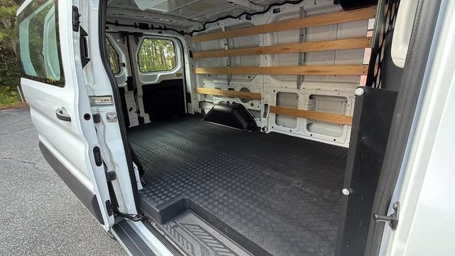 Certified 2025 Ford Transit 250 Low Roof w/ Exterior Upgrade Package RWD image 15
