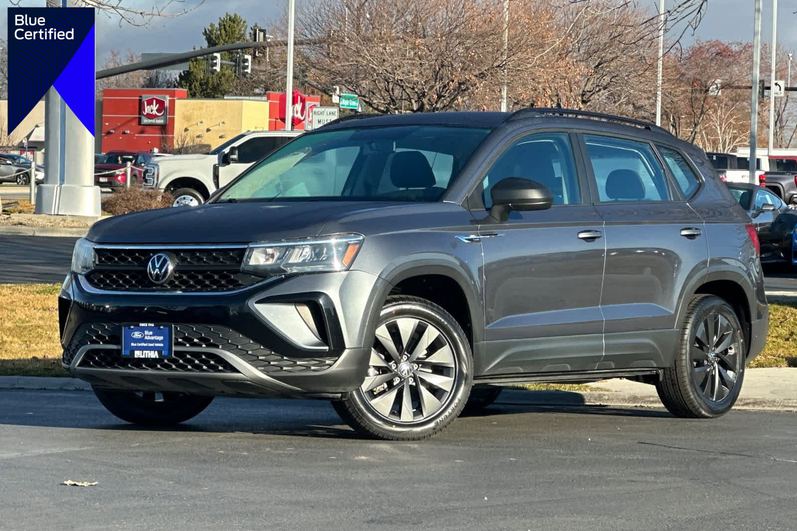 Used 2022 Volkswagen Taos S image 1