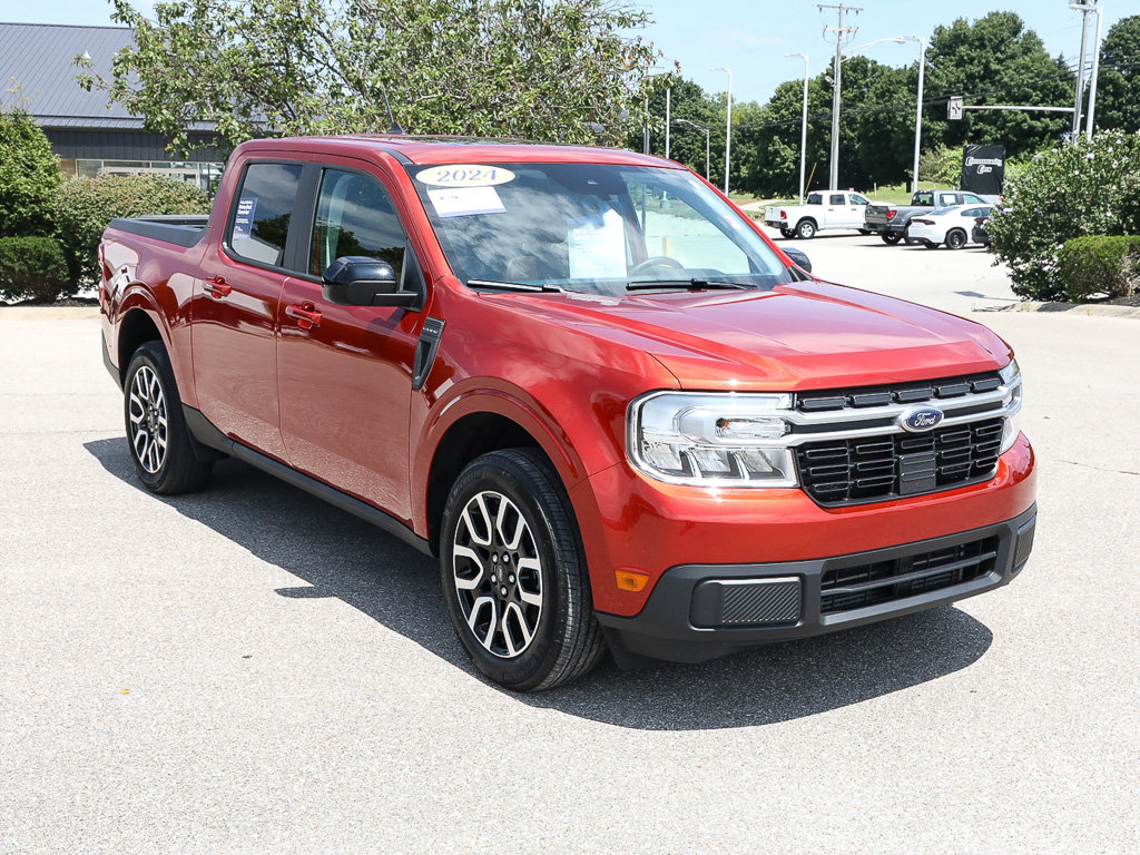 Certified 2024 Ford Maverick Lariat w/ 4K Tow Package AWD/4WD image 9